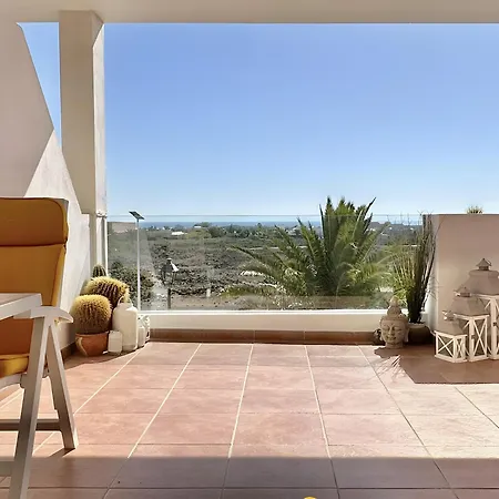 Casa Rosa Коста-Тегисе